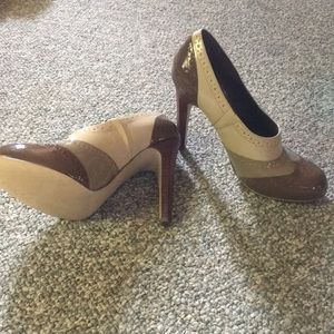 Guess by Marciano size 7 high heels